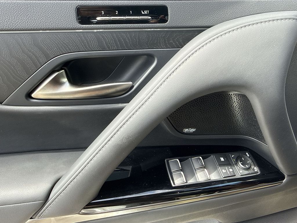 Thumbnail: 2024 Lexus LX - 29