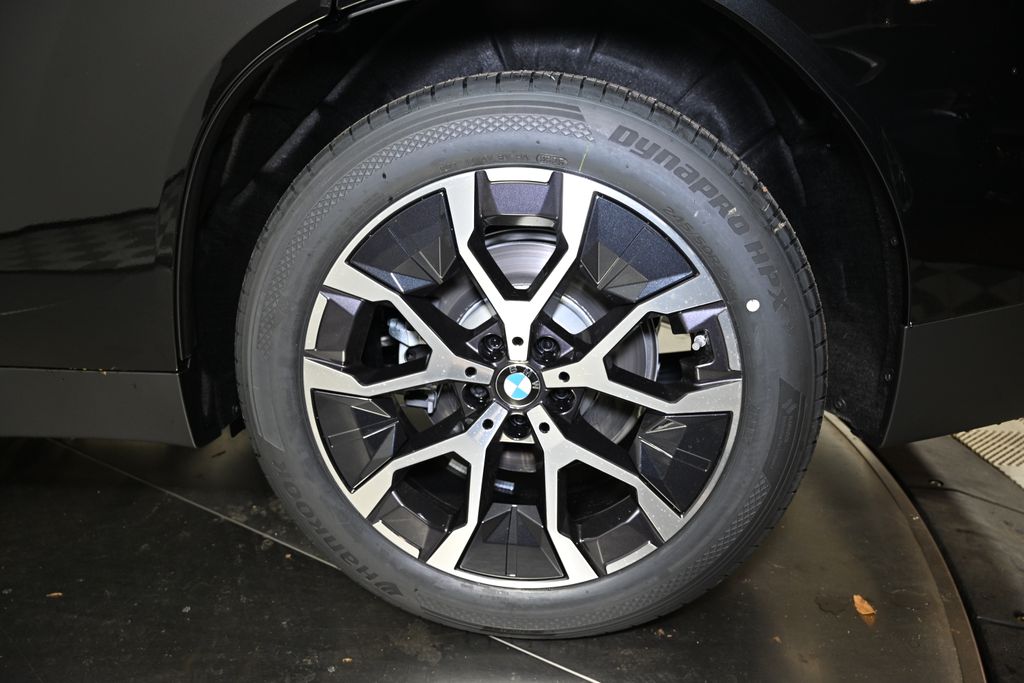 Thumbnail: 2026 BMW X3 - 12