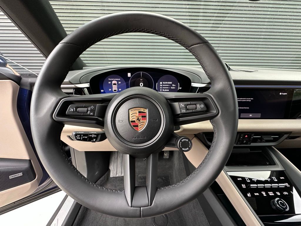 Thumbnail: 2025 Porsche Macan - 15