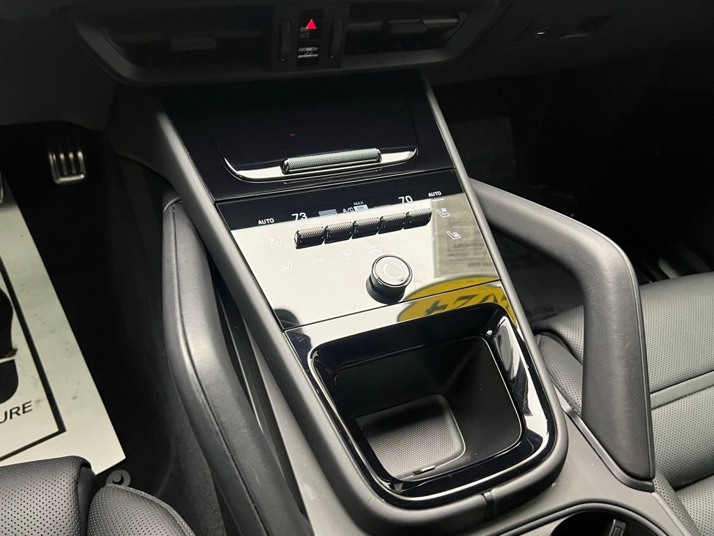 Thumbnail: 2024 Porsche Cayenne - 11