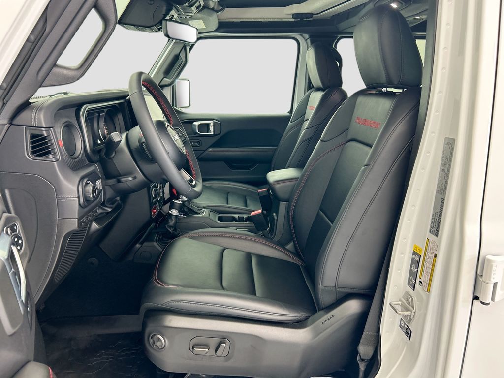 Thumbnail: 2024 Jeep Gladiator - 18