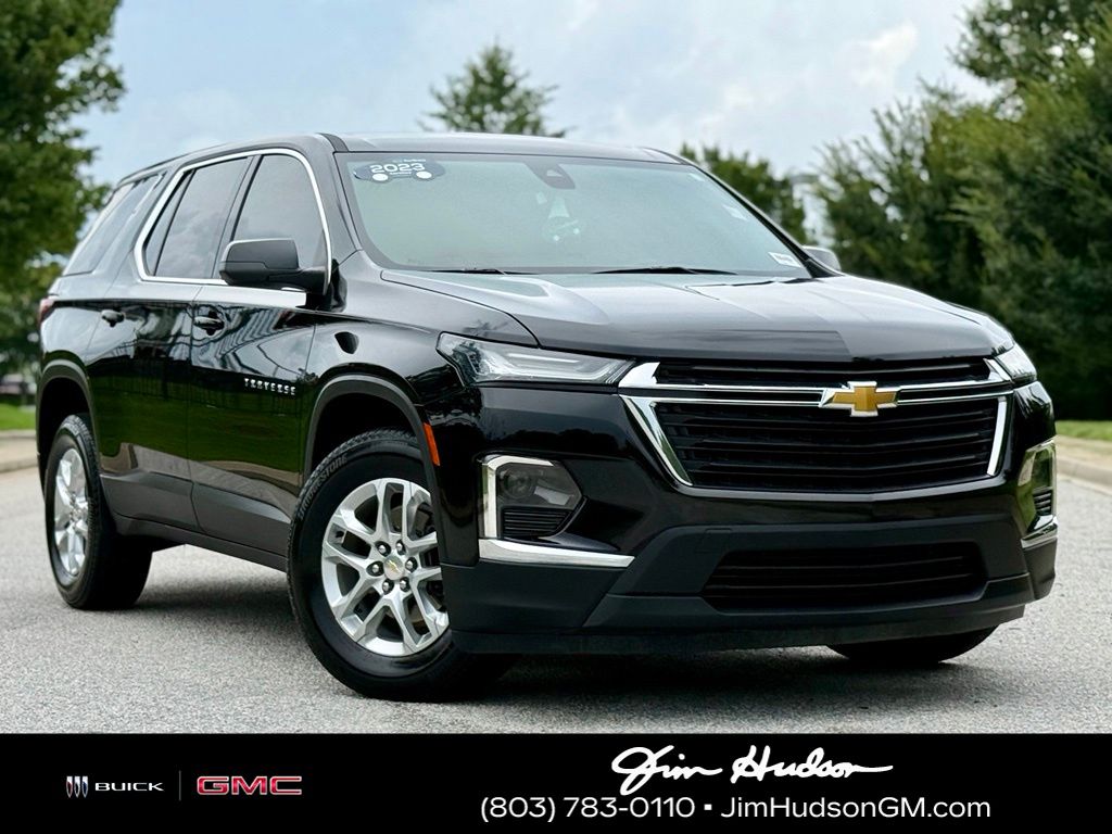 Black Metallic 2023 Chevrolet Traverse SUV / Crossover Front-Wheel Drive 9-Speed Automatic