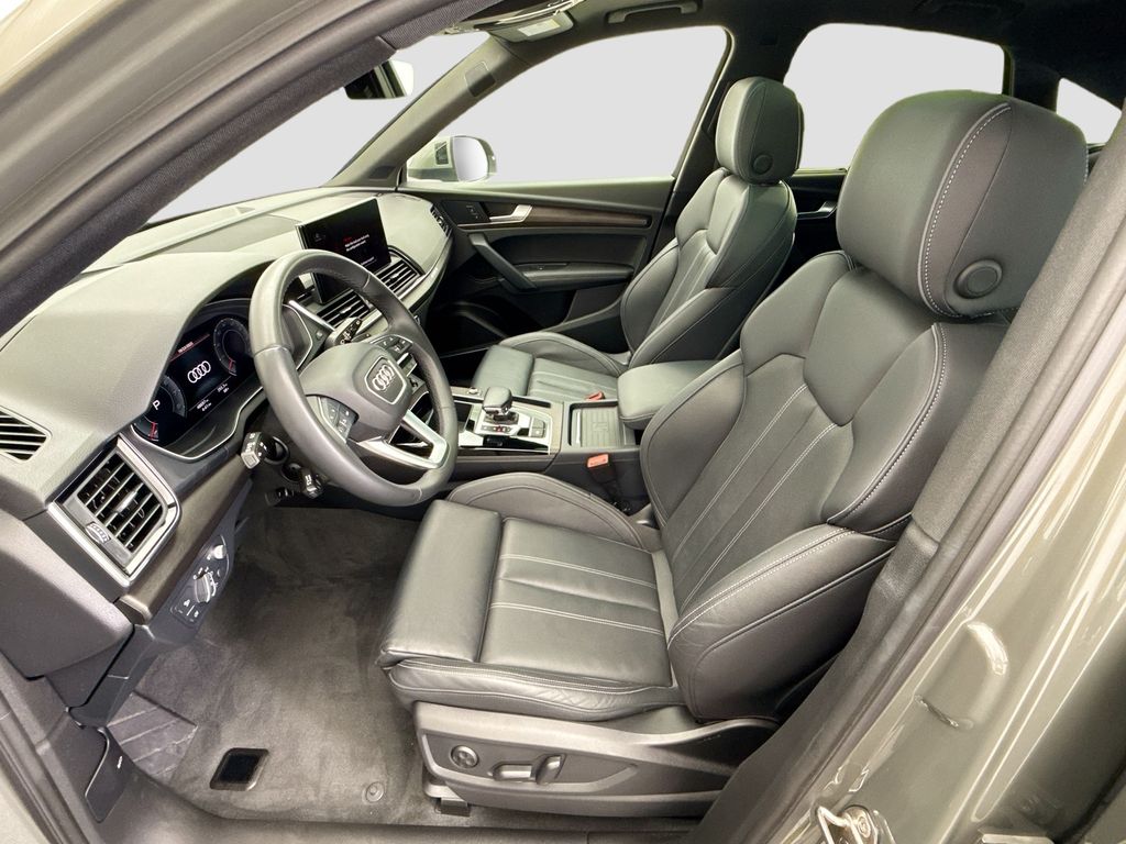 Thumbnail: 2023 Audi Q5 - 18