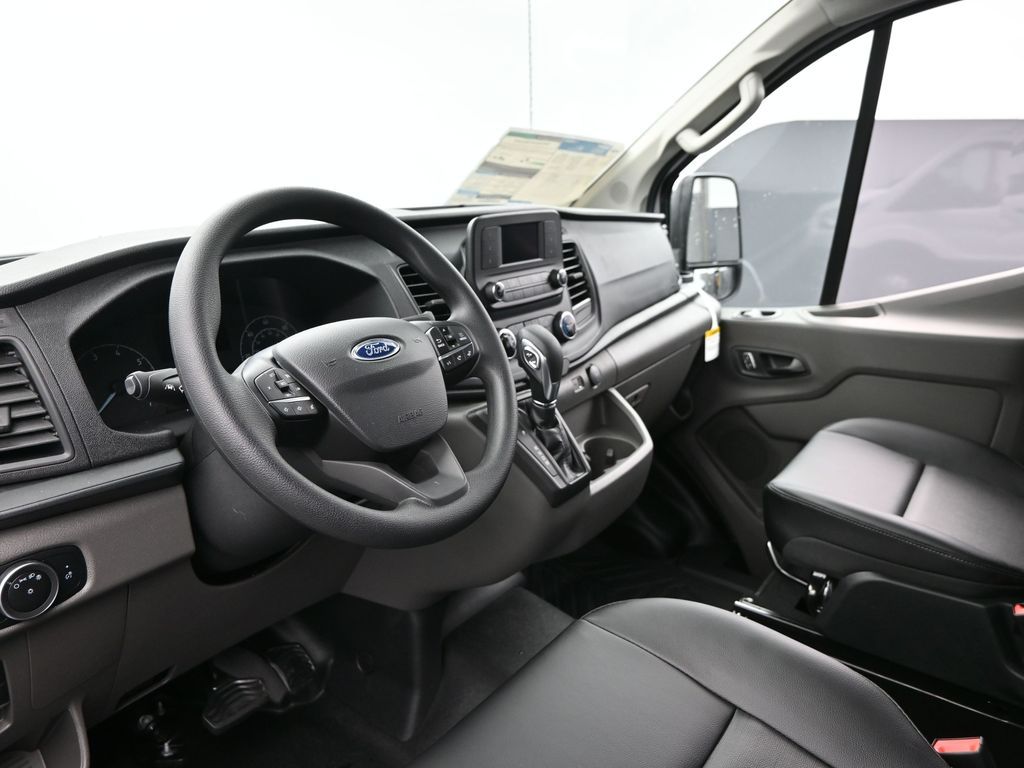 2025 Ford Transit 350