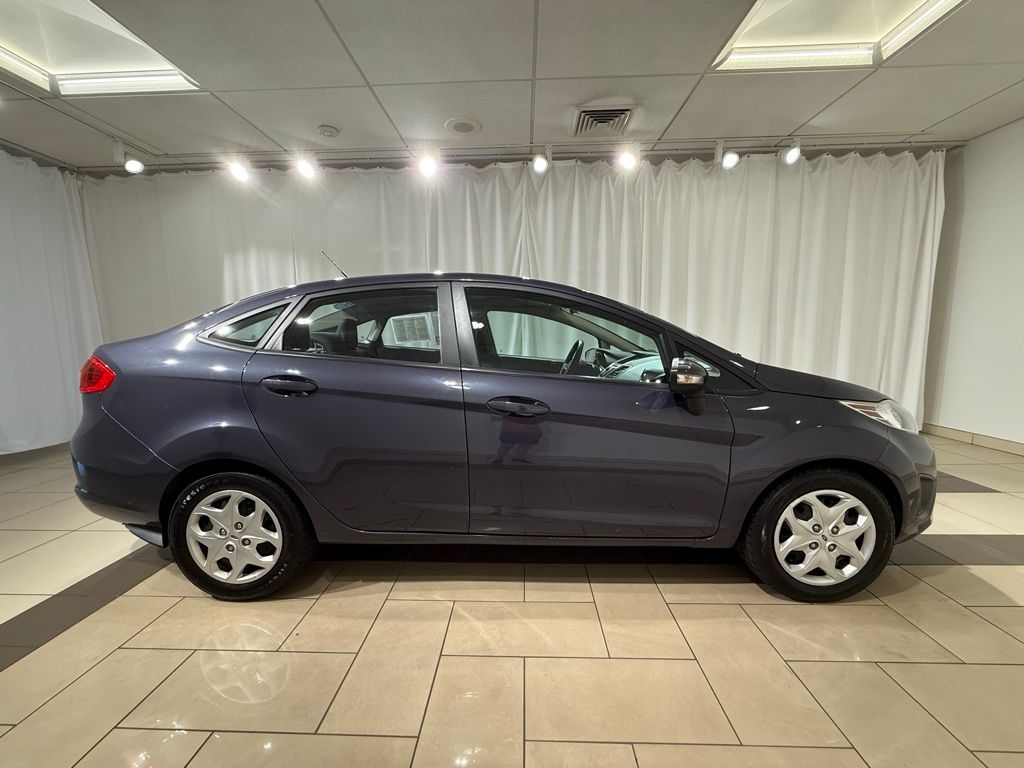 Thumbnail: 2013 Ford Fiesta - 6