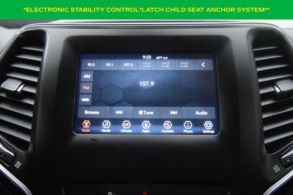 used 2019 Jeep Cherokee car, priced at $9,000