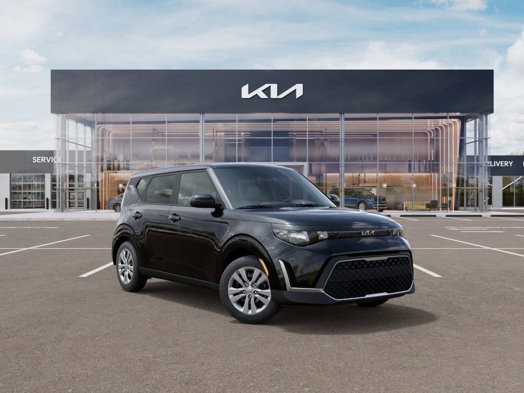 2024 Kia Soul LX 8