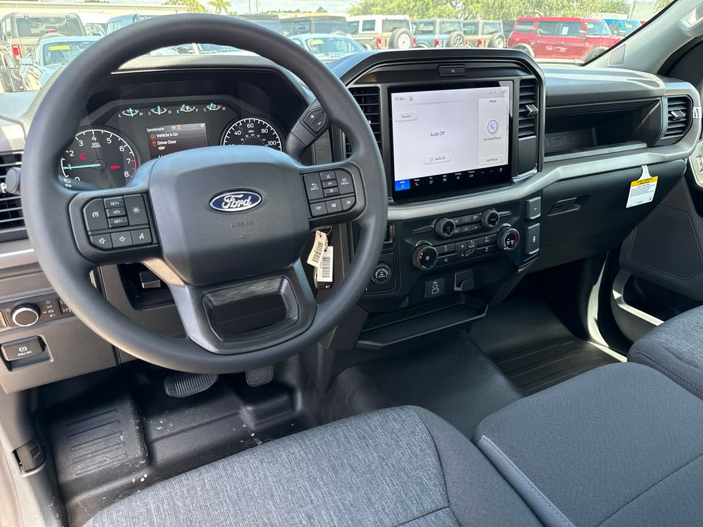 New 2026 Gray Ford XL image 5