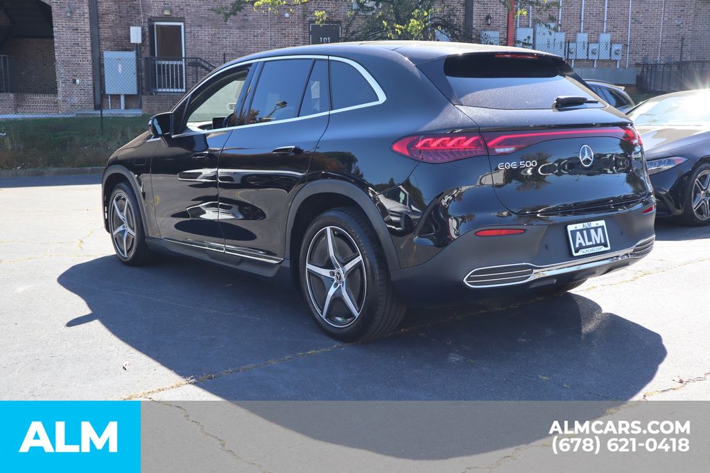 Used 2023 Black Mercedes-Benz 500 SUV image 9