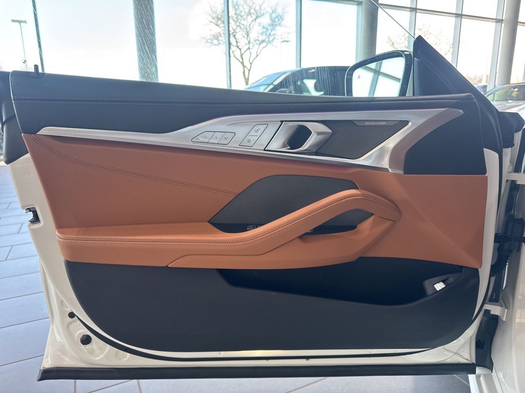 Thumbnail: 2022 BMW 8 Series - 14