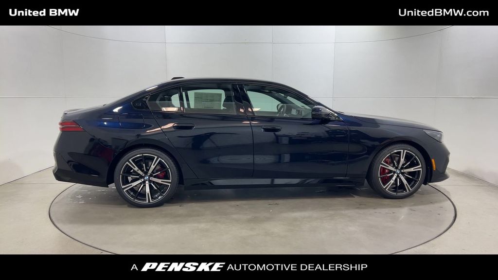 2026 BMW 5 Series 540i xDrive 9