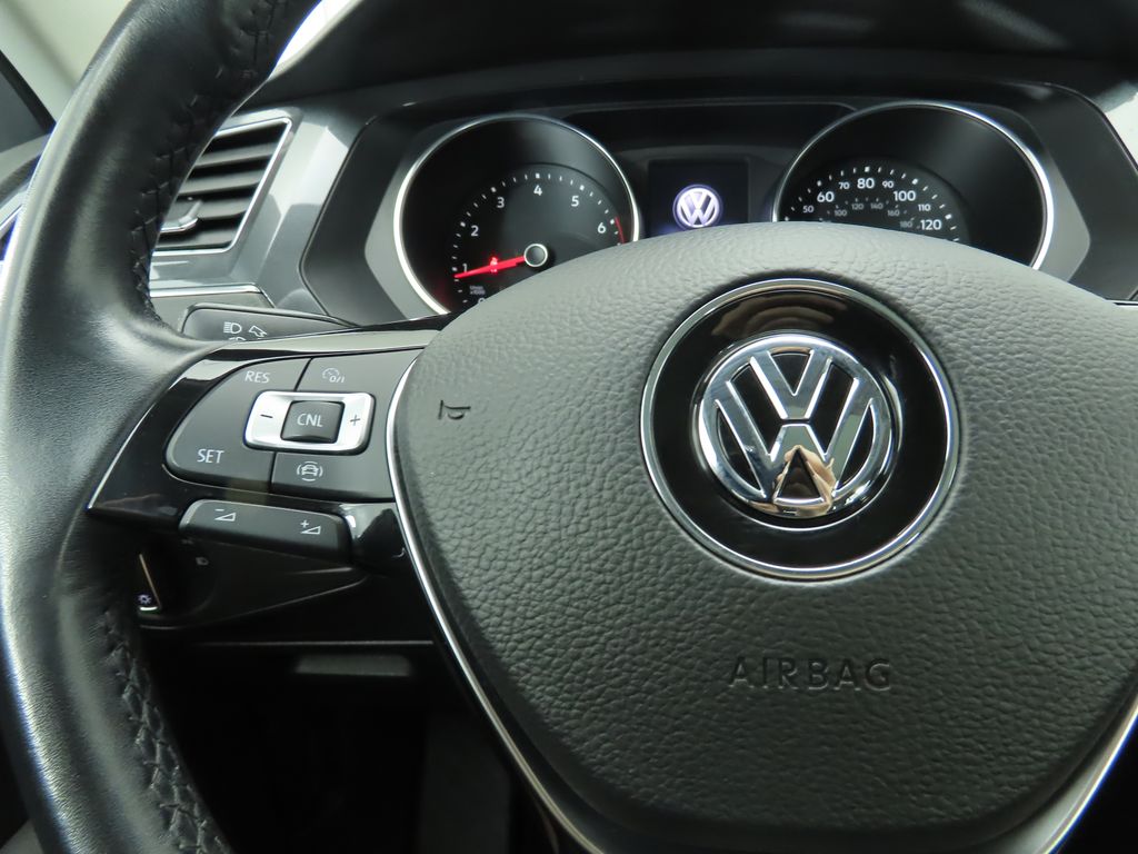2019 Volkswagen Tiguan 2.0T 12