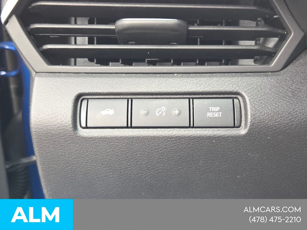 Used 2025 Blue Nissan 2.5 SR image 27