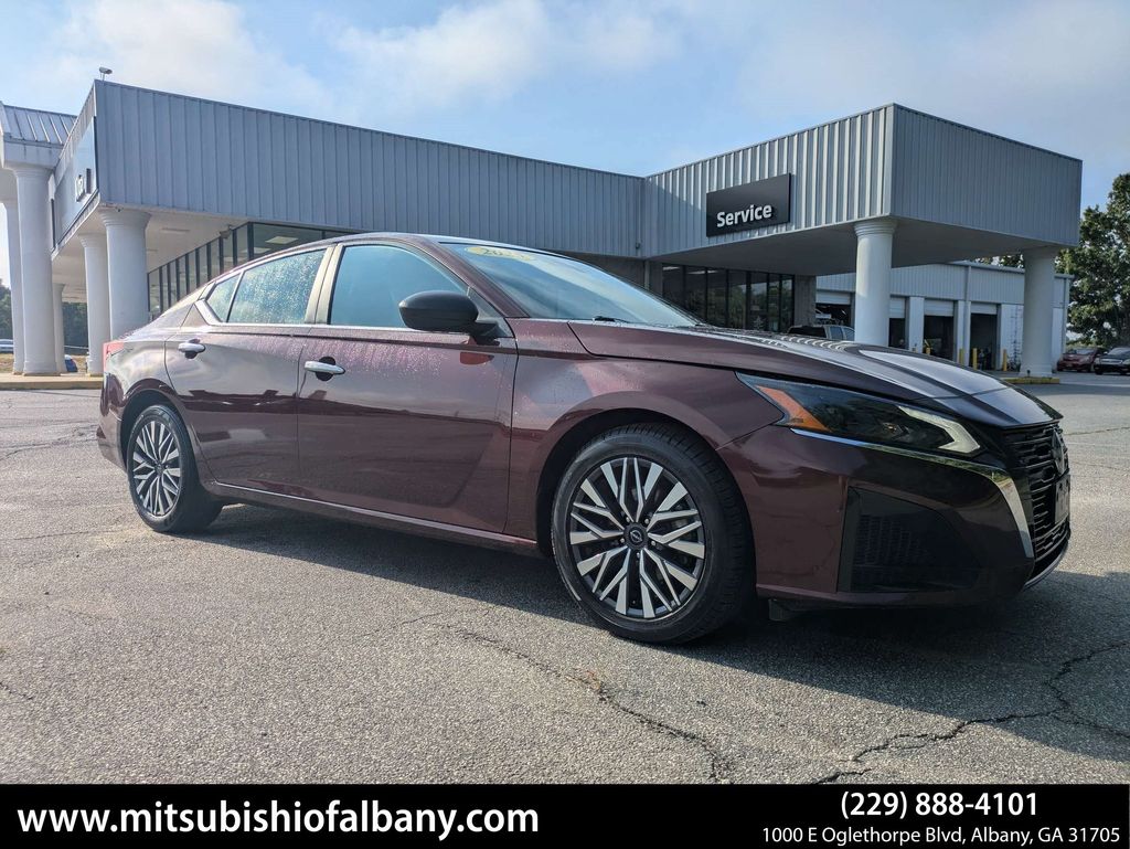 2025 Nissan Altima 2.5 SV