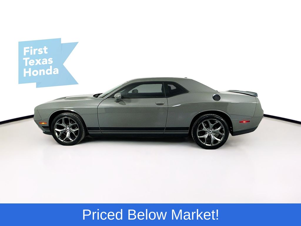 Used Car 2017 Dodge Challenger  Sxt For Sale Under $20,000 In Austin, Texas