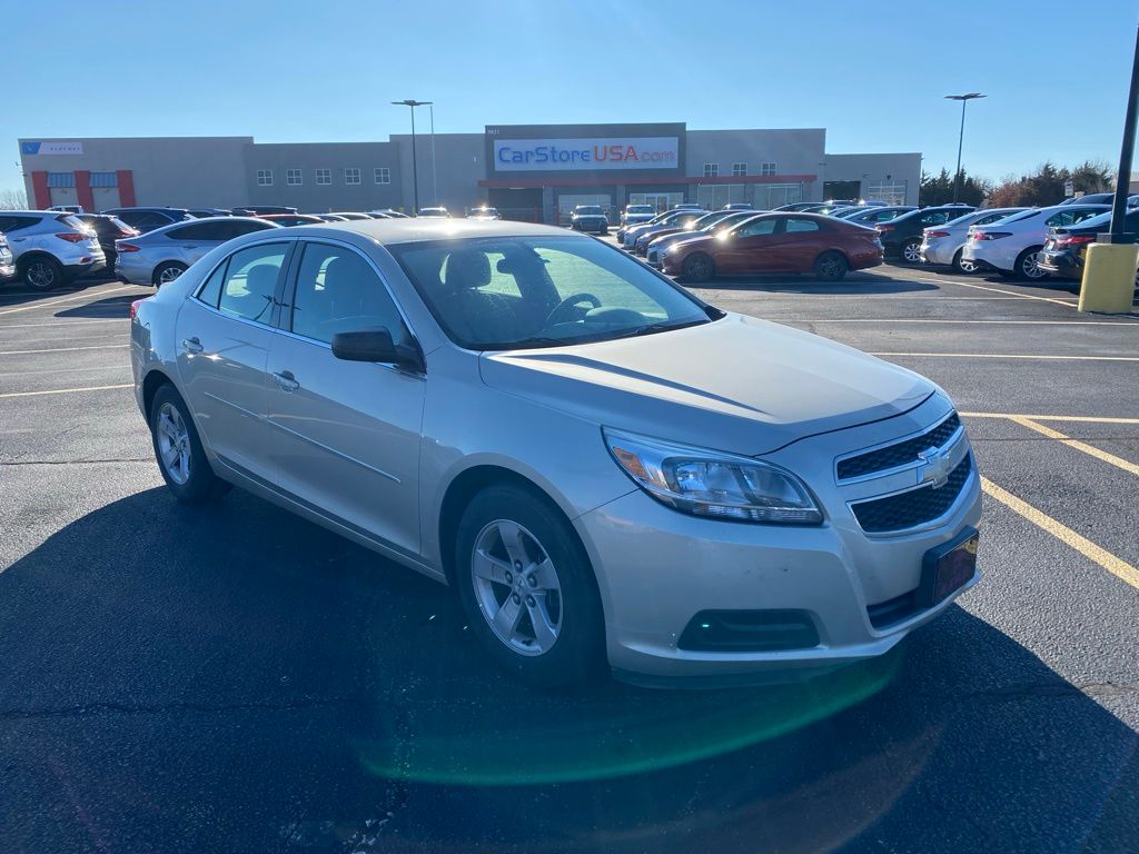 2013 Chevrolet Malibu LS FWD