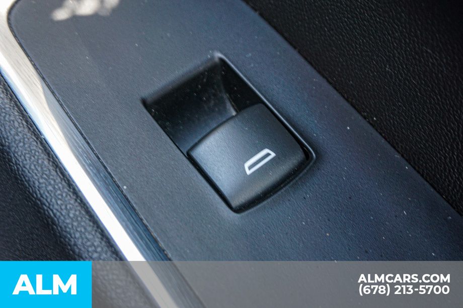Used 2025 Black GMC SLT image 56