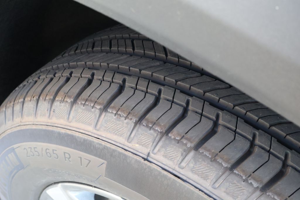 Thumbnail: 2027 Chevrolet Equinox - 12