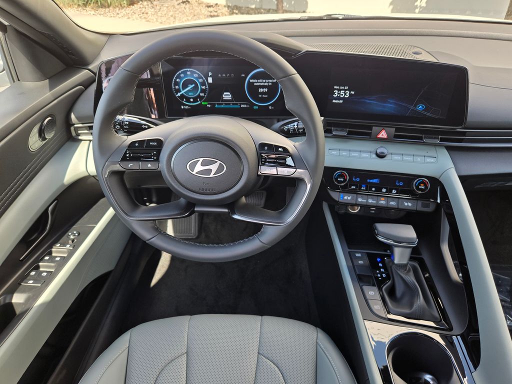 Thumbnail: 2025 Hyundai Elantra - 27