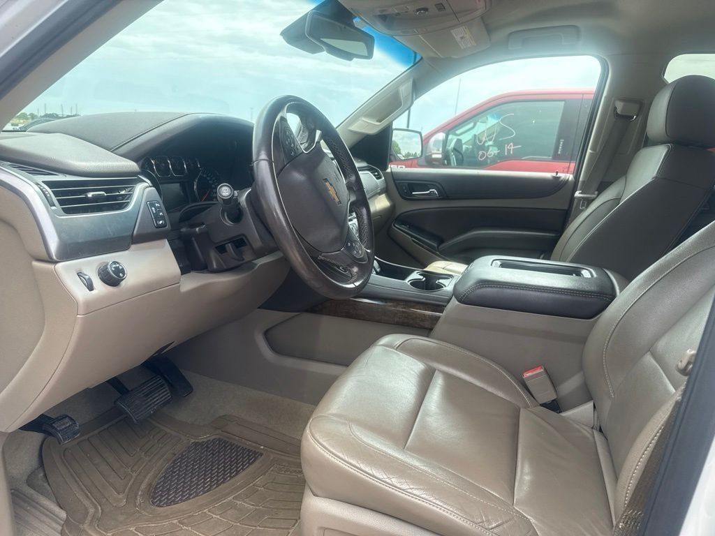 2016 Chevrolet Tahoe LT - 8