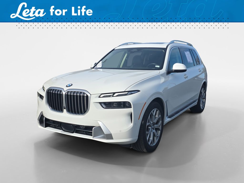 2025 BMW X7 xDrive40i AWD