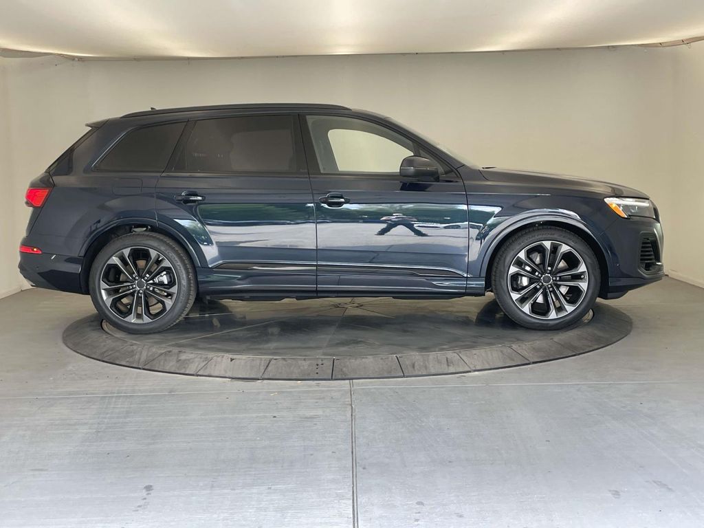 2026 Audi Q7 55 Premium Plus Blue at Audi Porsche Sewickley