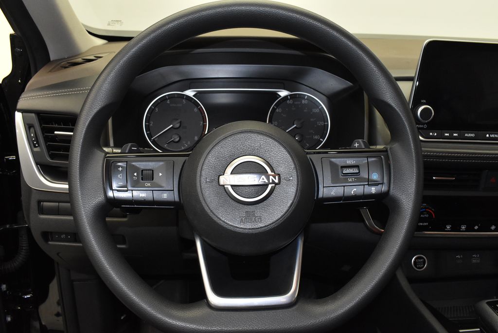 2023 Nissan Rogue SV 15