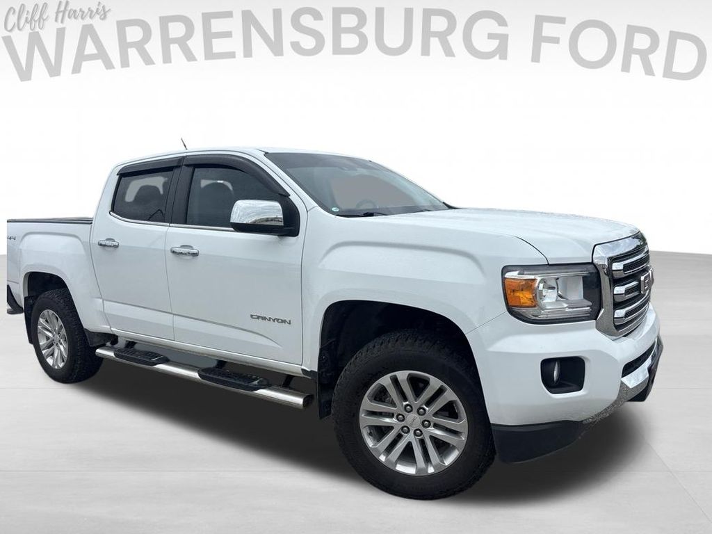 Summit White 2019 GMC Canyon Pickup Truck Four-Wheel Drive 8-Speed Automatic