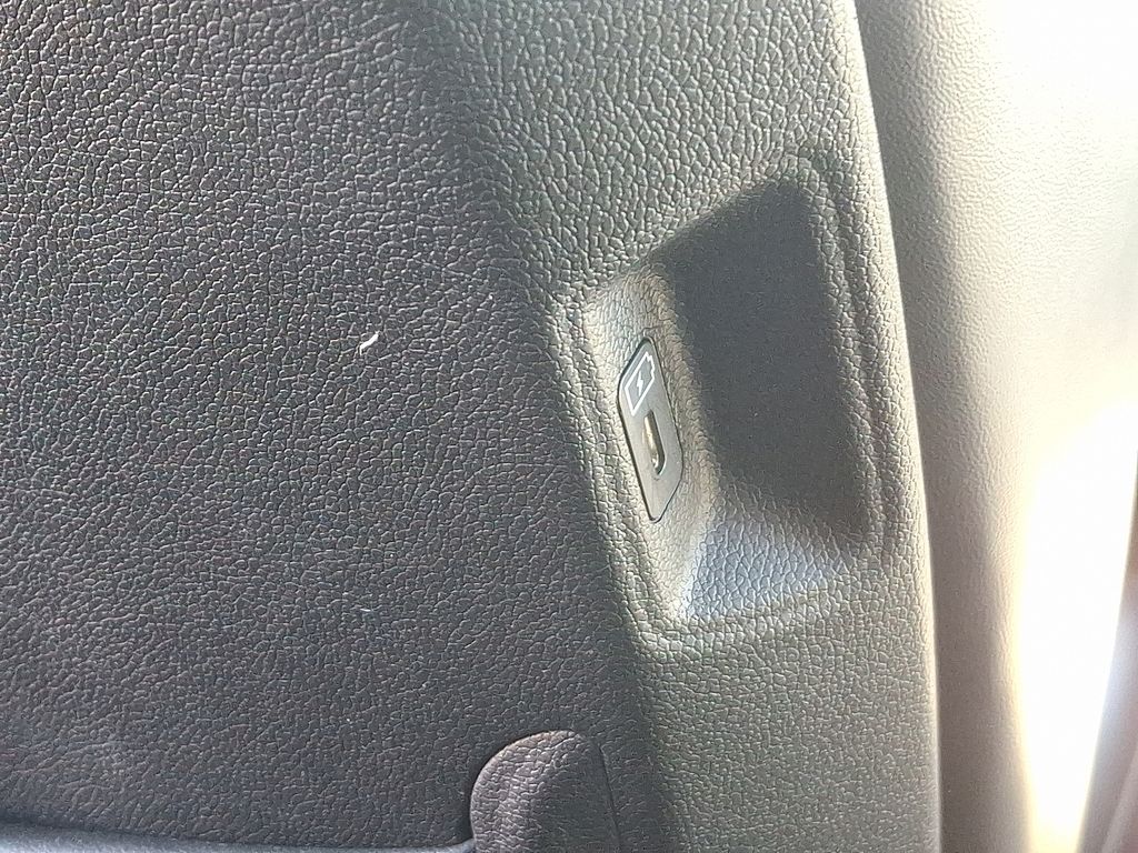 Thumbnail: 2024 Kia Sorento - 14