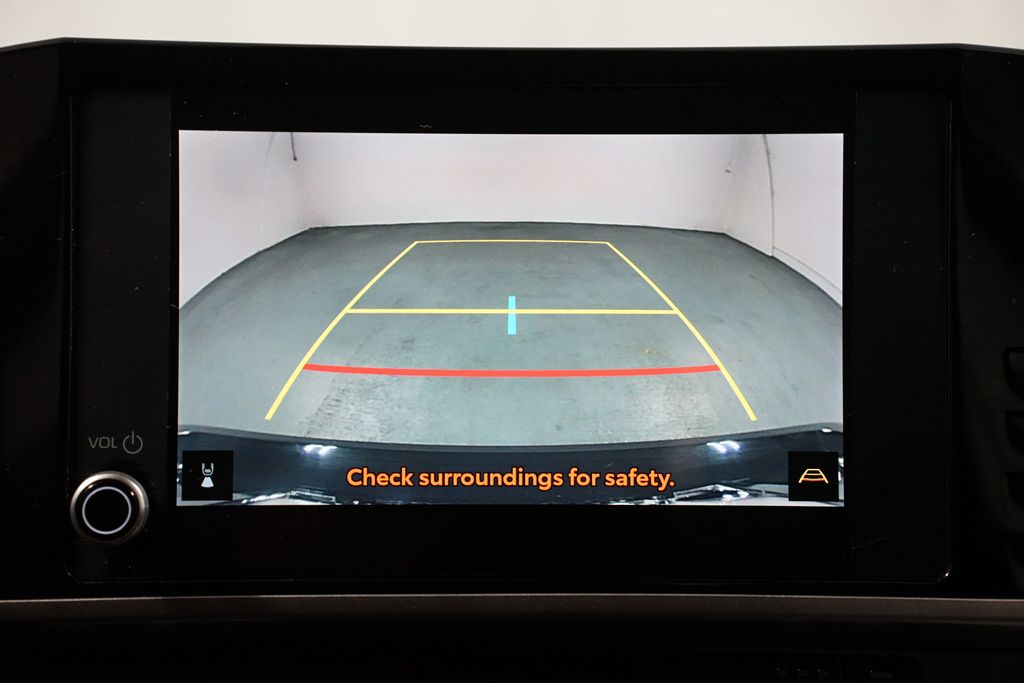 Thumbnail: 2025 Toyota Camry - 19