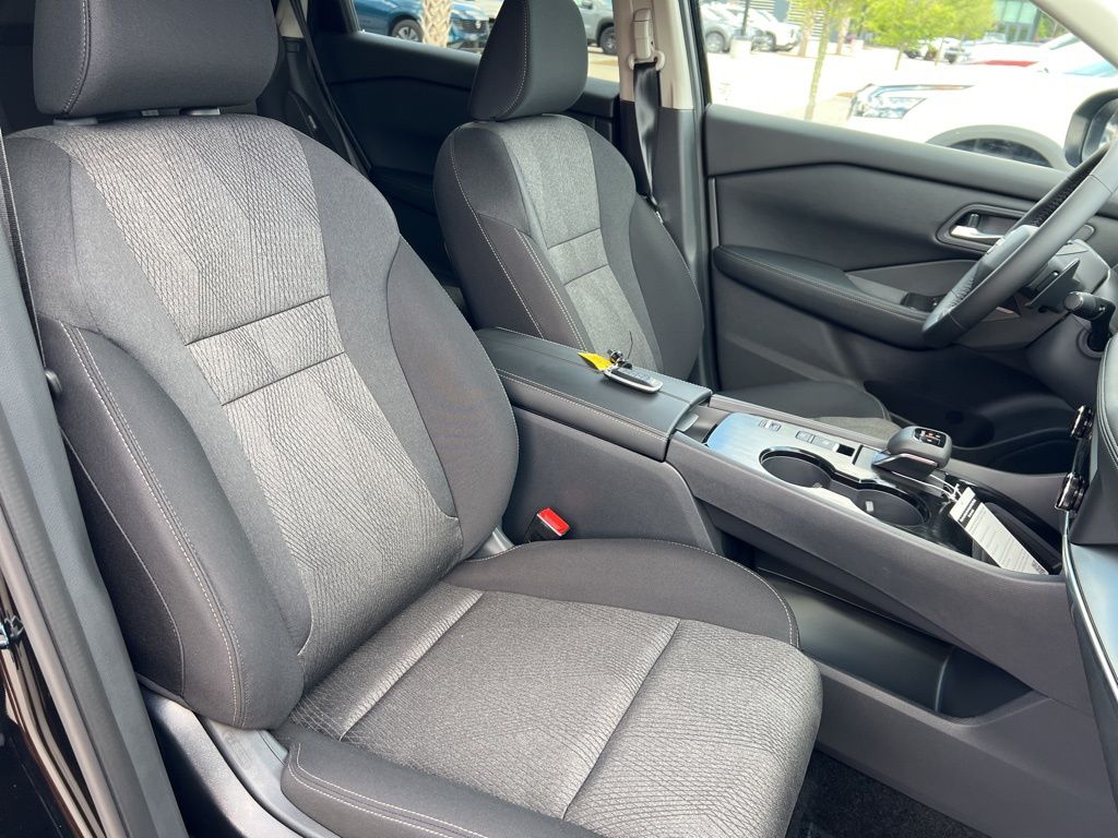 2025 Super Black Nissan Rogue SV FWD SUV