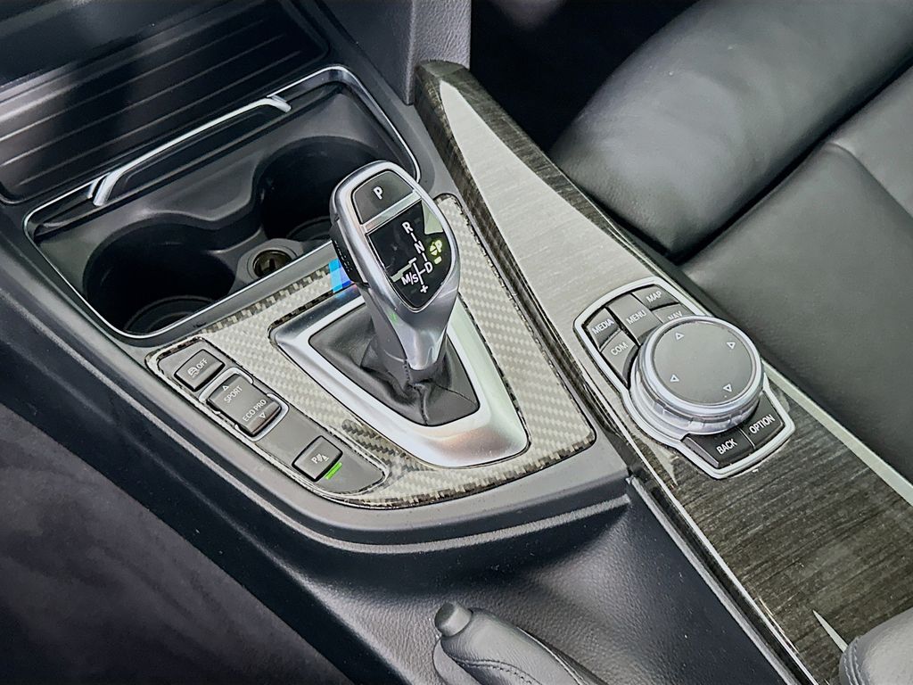 Thumbnail: 2017 BMW 4 Series - 17