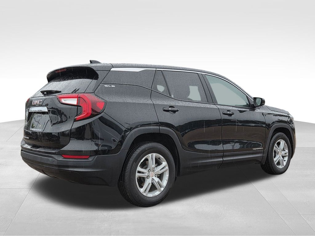 Used 2024 GMC Terrain SUV