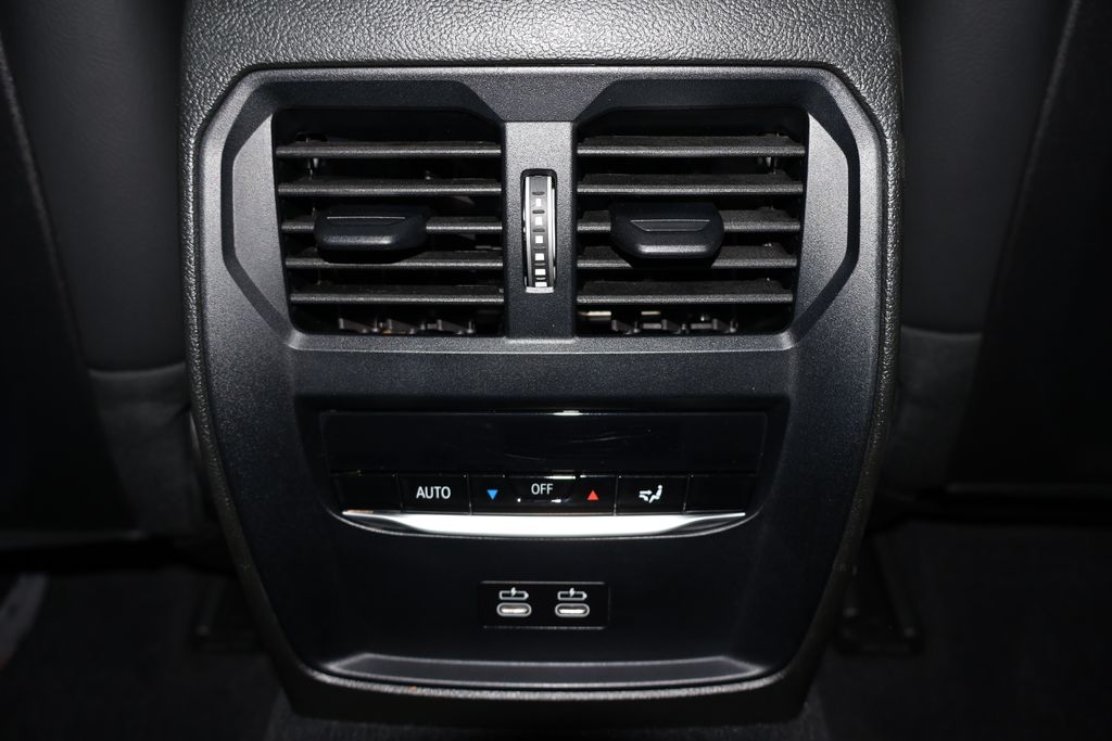 2024 BMW 3 Series 330i xDrive 19
