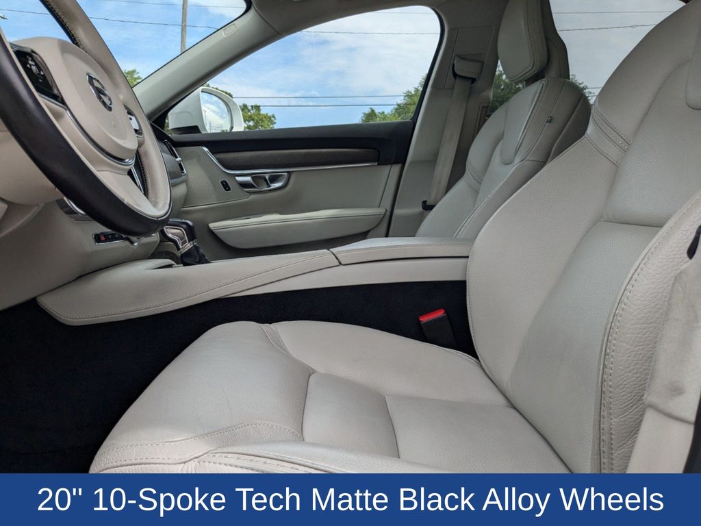 2018 Volvo V90 Cross Country T6