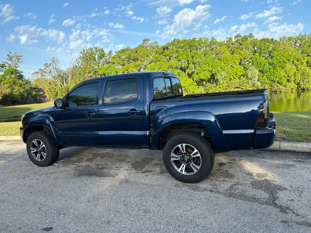 Thumbnail: 2007 Toyota Tacoma - 3