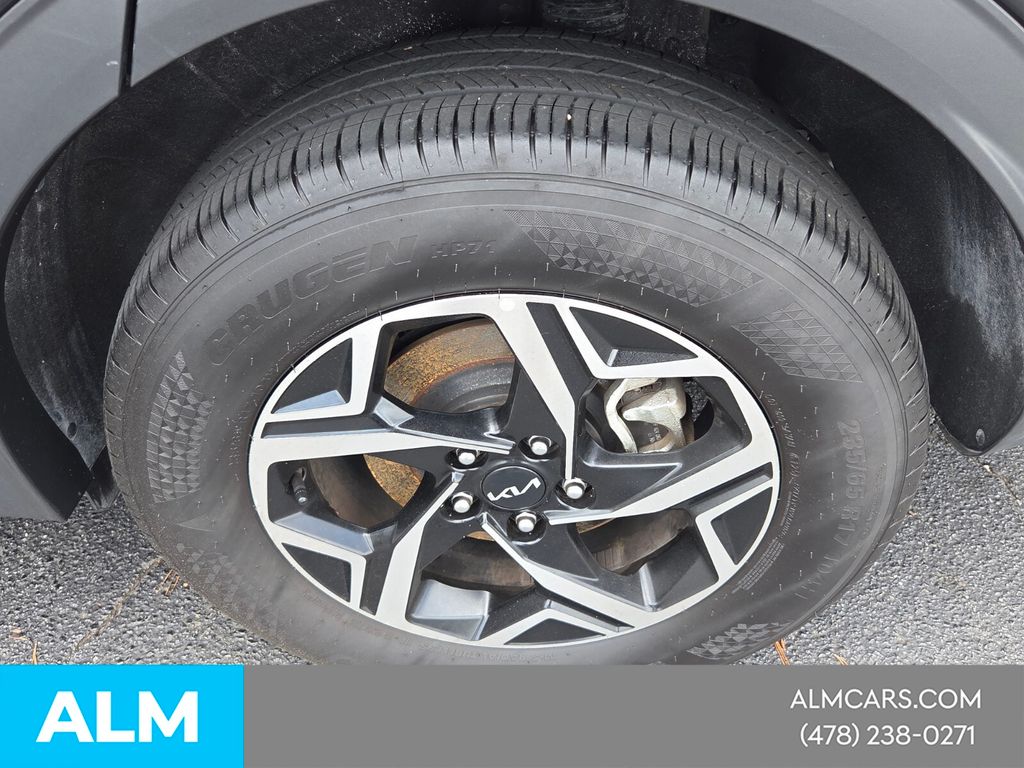 Used 2025 Black Kia LX image 12