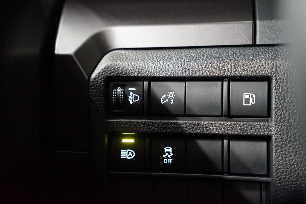 Thumbnail: 2026 Toyota 4Runner - 25