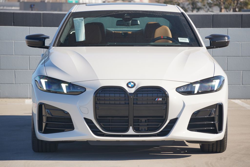 Thumbnail: 2026 BMW 4 Series - 2