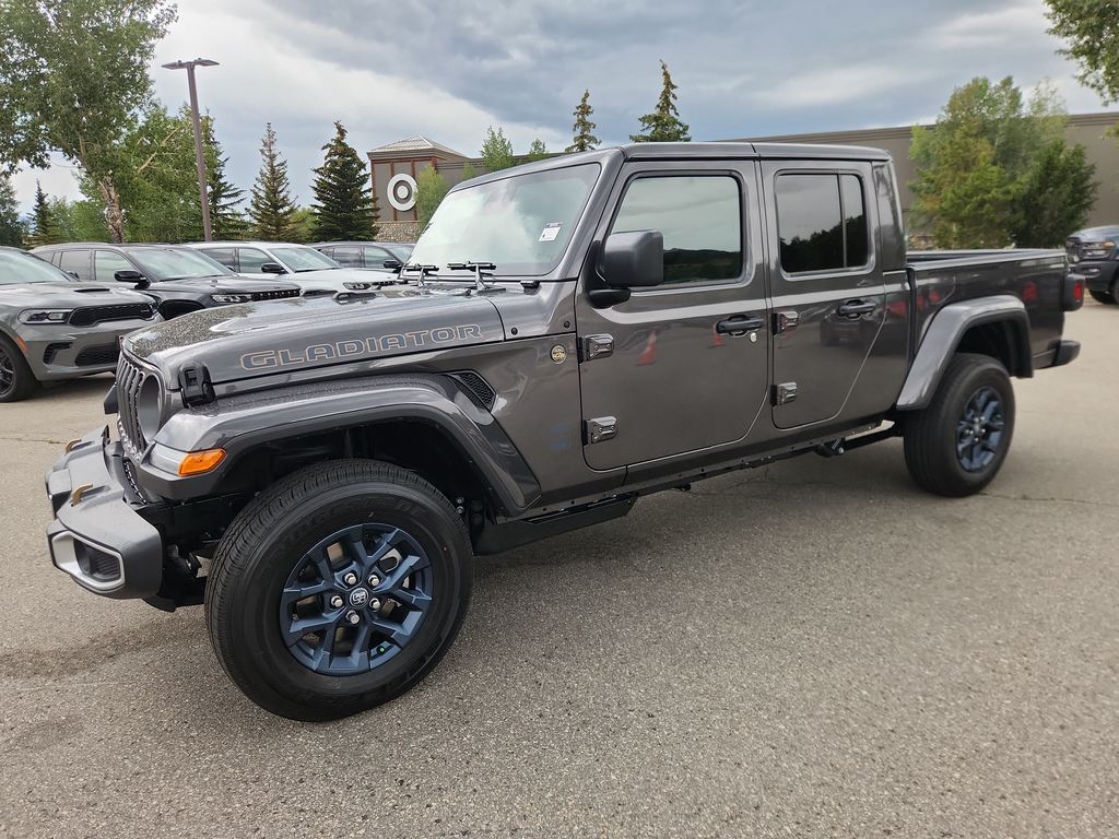 2026 Jeep Gladiator 85th Anniversary Edition