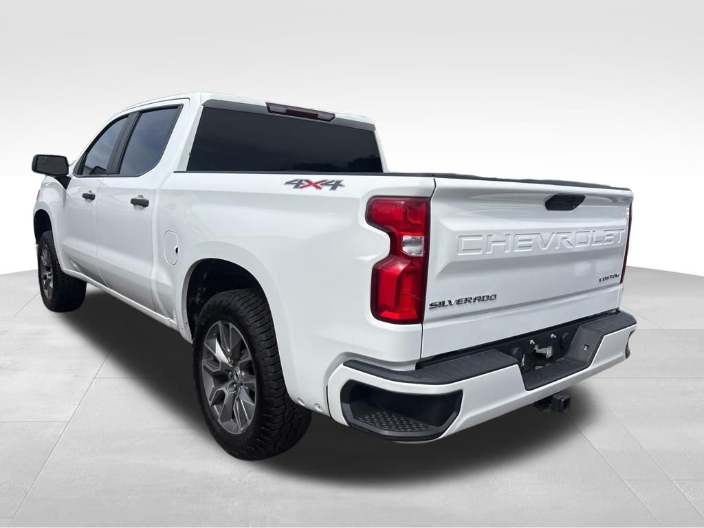 Certified Used 2021 White Chevrolet Custom image 15