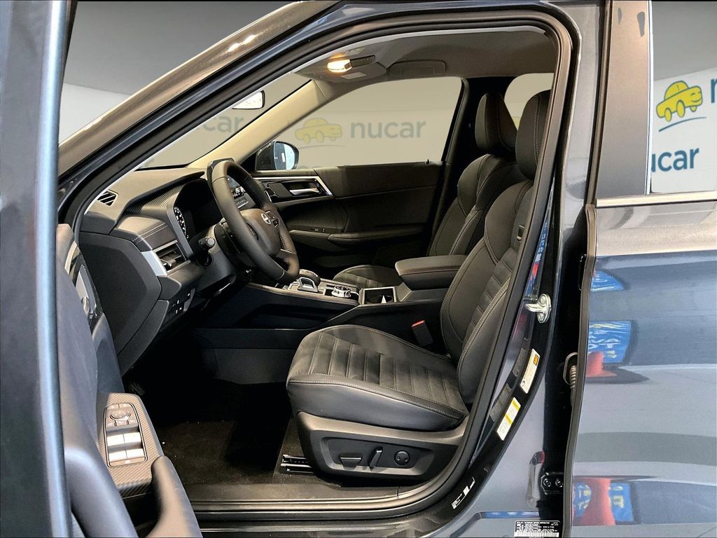 2026 Nissan Rogue Plug-In Hybrid — photo 9