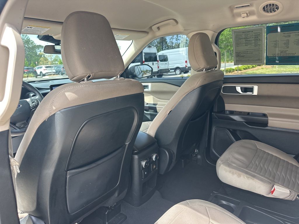 2020 Agate Black Metallic Ford Explorer XLT RWD SUV
