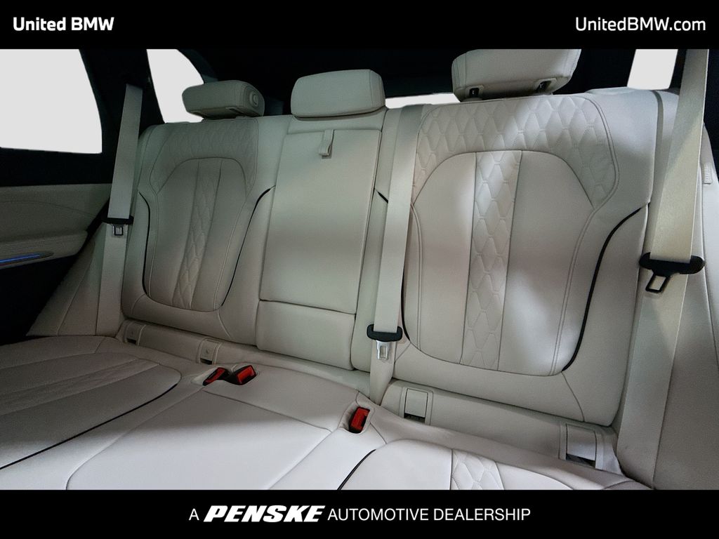 Thumbnail: 2026 BMW X5 - 13