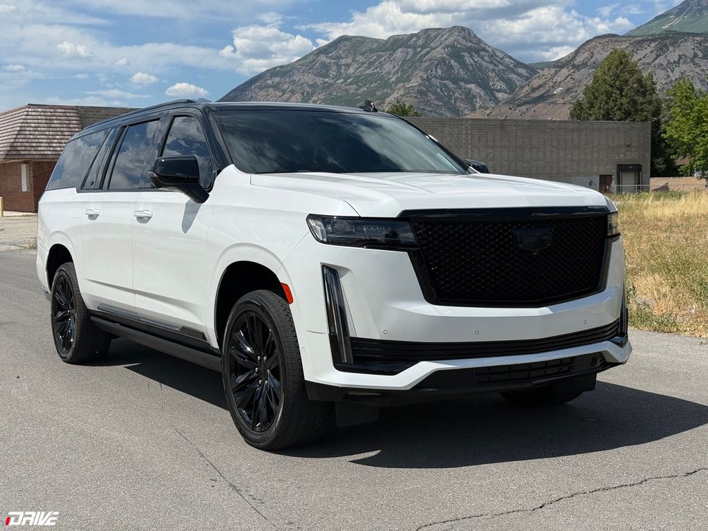Crystal White Tricoat 2023 Cadillac Escalade ESV SUV / Crossover Four-Wheel Drive Automatic