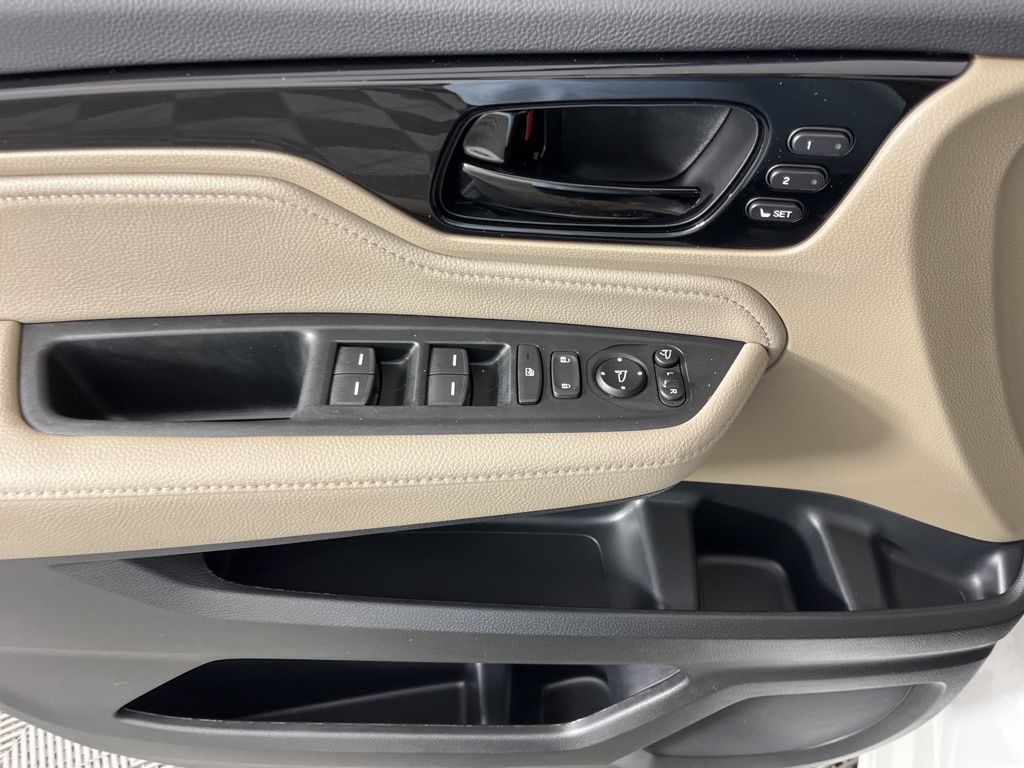 2024 Honda Odyssey Elite 31