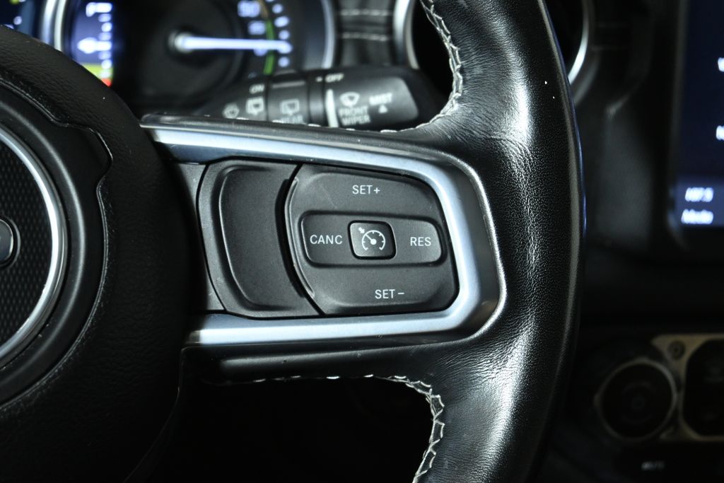 Thumbnail: 2021 Jeep Wrangler - 17