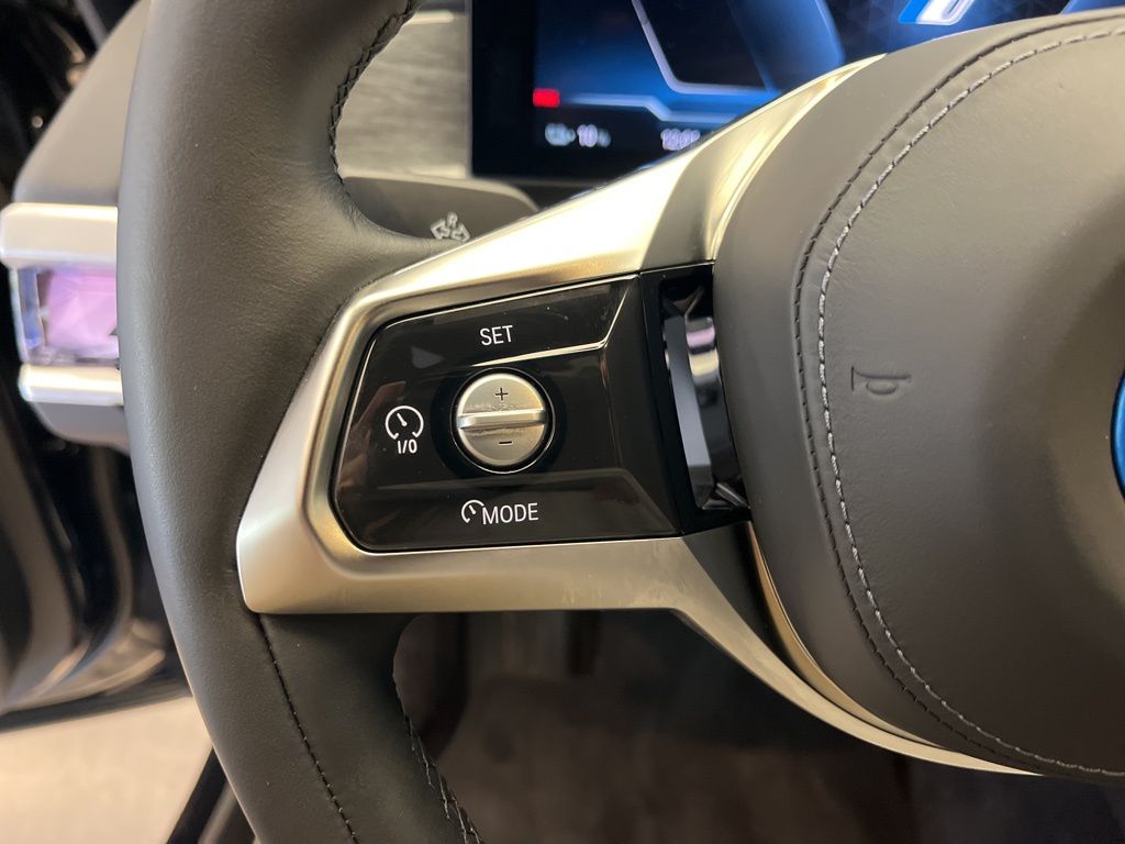 Thumbnail: 2024 BMW i7 - 14