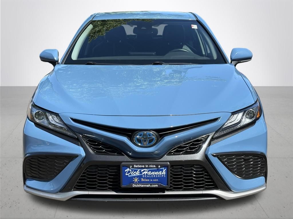 2023 Toyota Camry Hybrid XSE