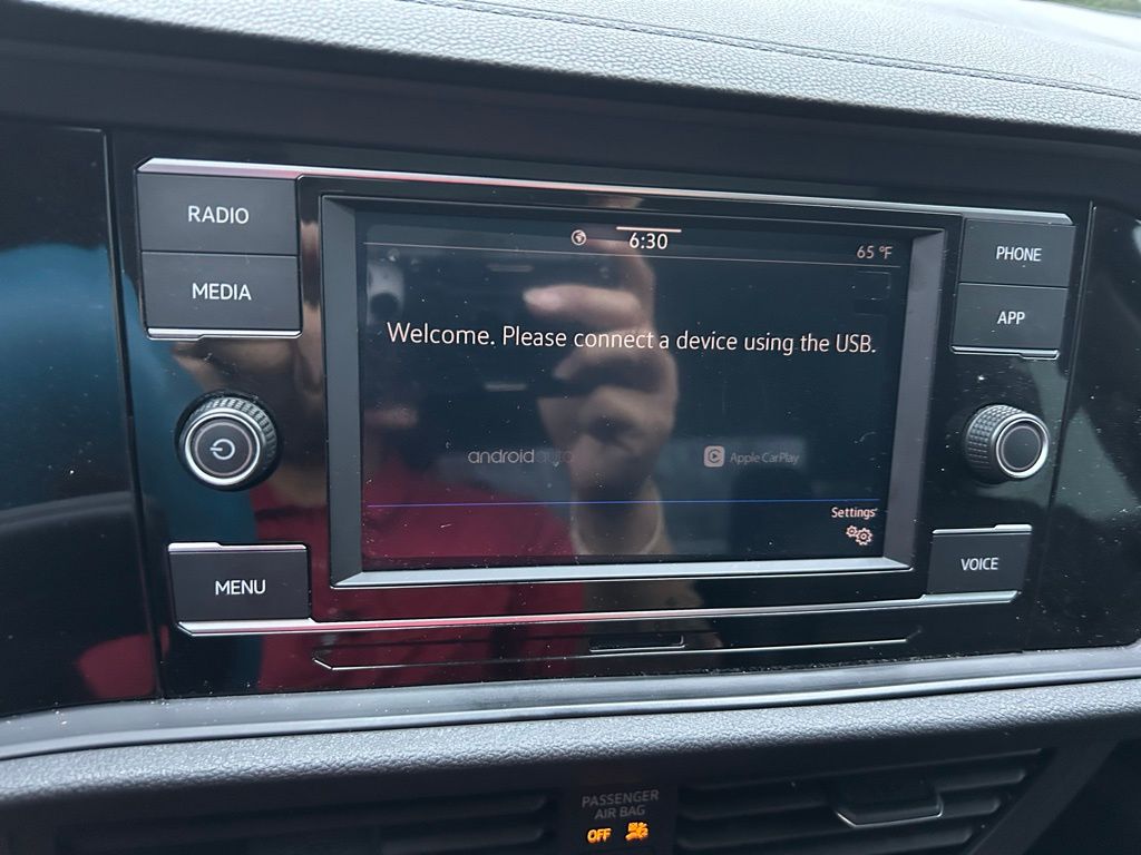 Thumbnail: 2024 Volkswagen Jetta - 23